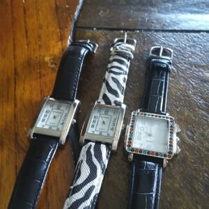Elegant Black and Silver Women's Watch Set